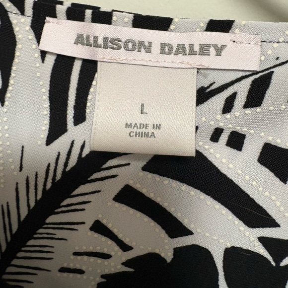 Leaf Pattern top - Picture 6 of 8